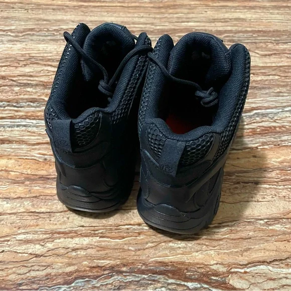 Merrell - Picture 5 of 16